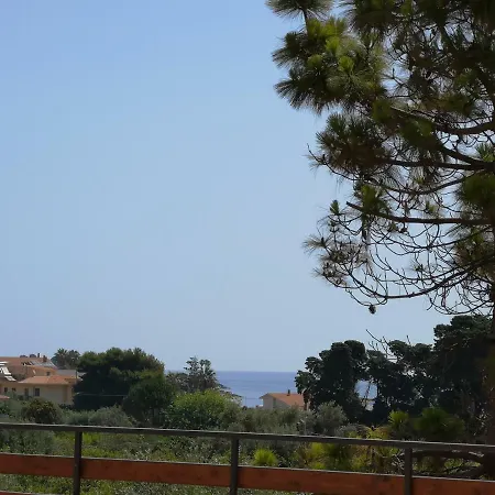 Xenia Apartament Avola