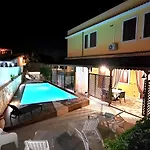 Xenia