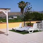 Xenia شقة
